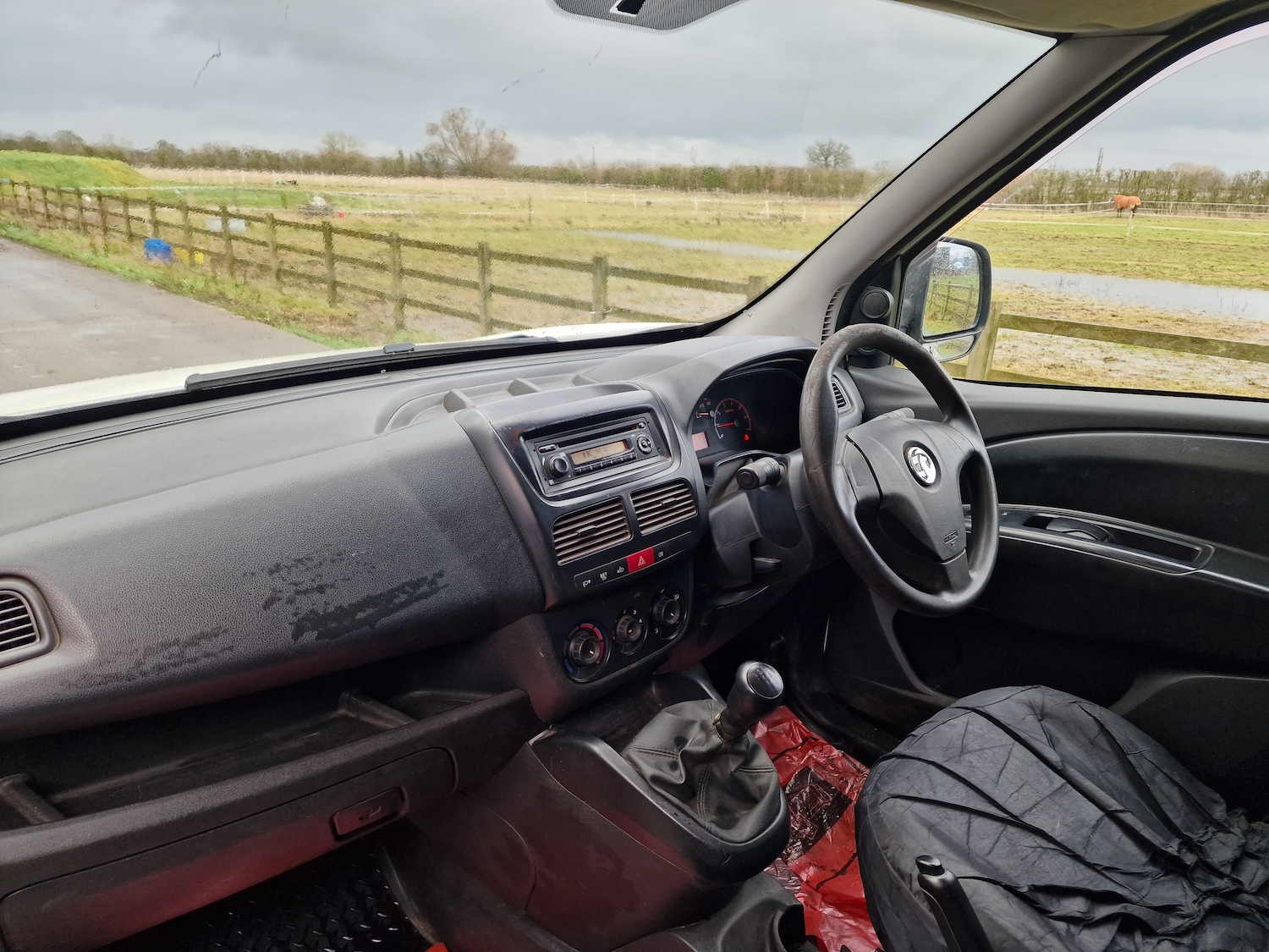 Used Vauxhall Combo 2015 for sale - 77289361: Photo 15