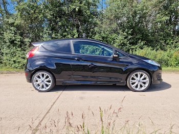 Used Ford Fiesta 2014 for sale - 78886365: Photo