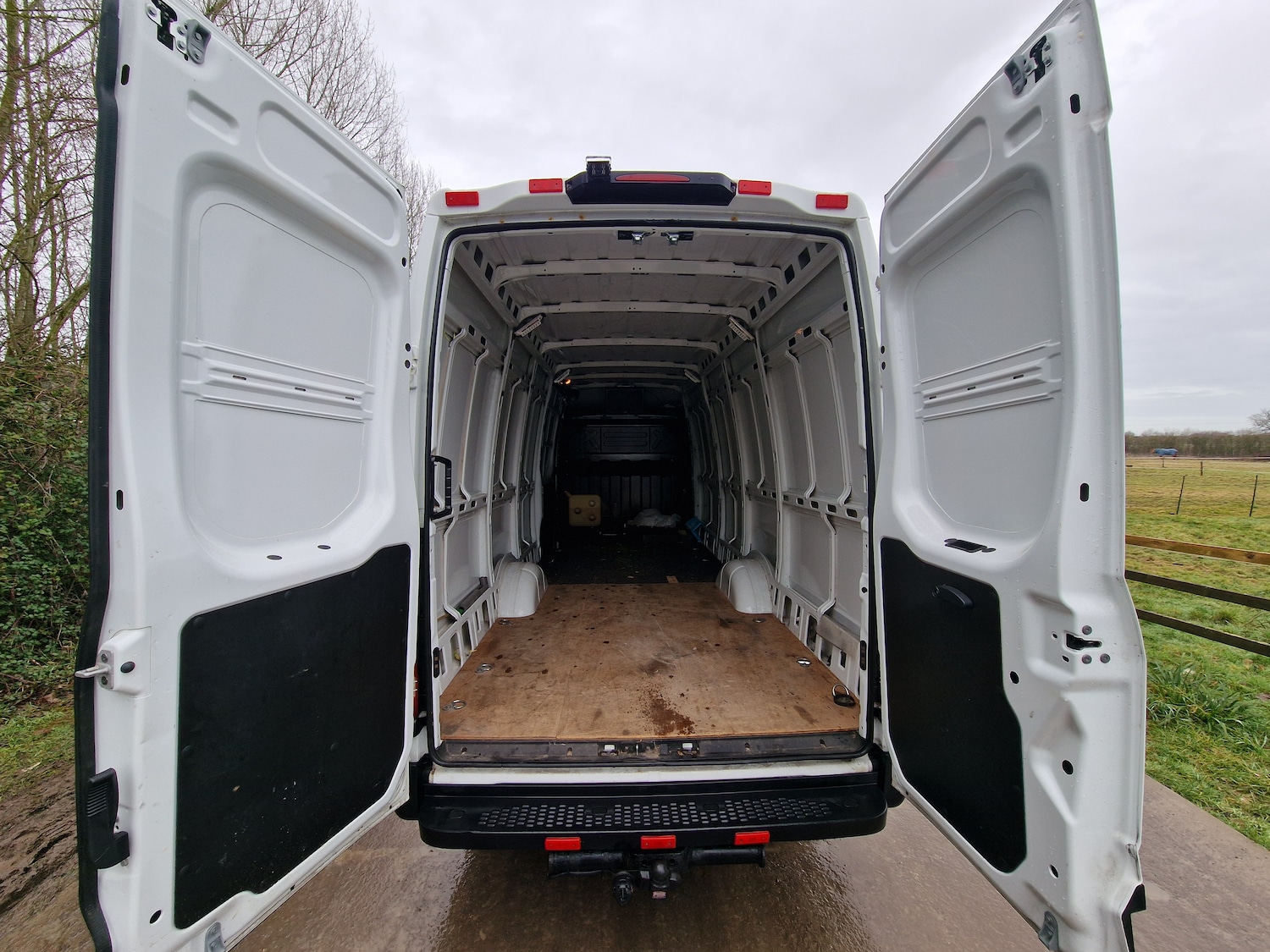 Used Iveco Daily 2014 for sale - 77210325: Photo 10