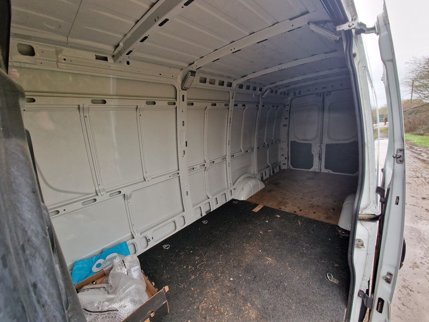 Used Iveco Daily 2014 for sale - 77210325: Photo 18