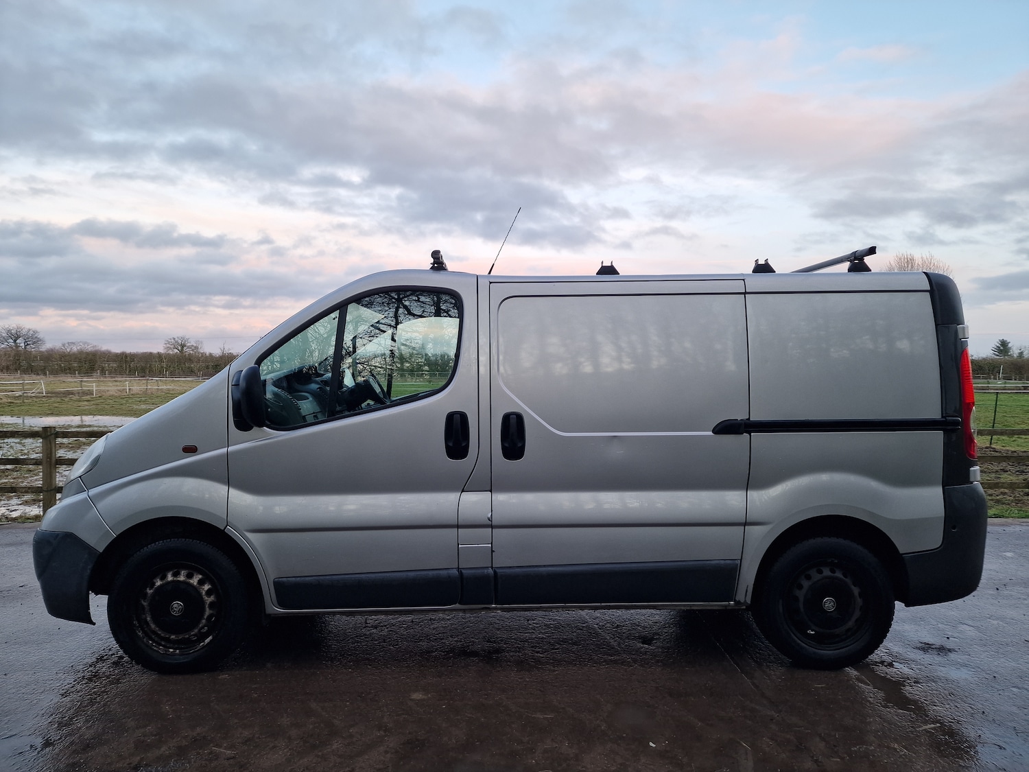 Used Vauxhall Vivaro 2013 for sale - 77342844: Photo 8