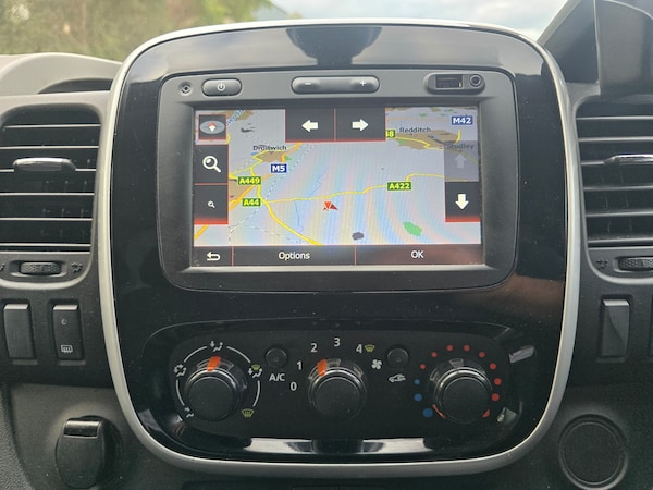 Used Renault Trafic 2017 for sale - 76212151: Photo 10
