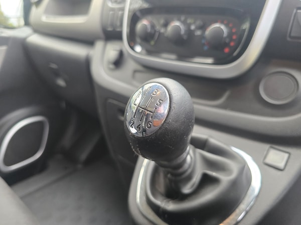 Used Renault Trafic 2017 for sale - 76212151: Photo 12