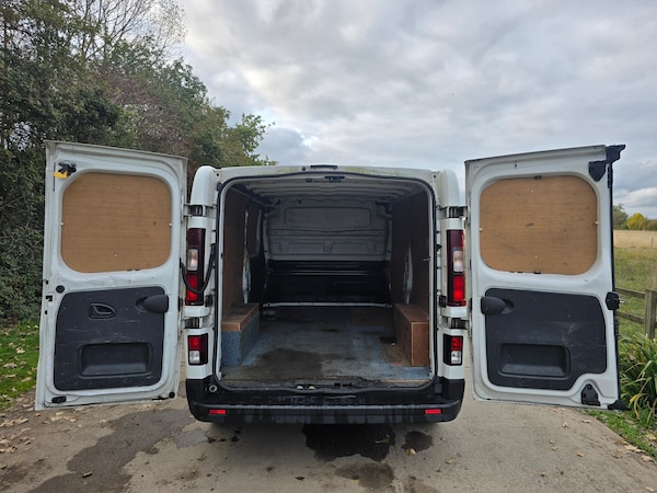 Used Renault Trafic 2017 for sale - 76212151: Photo 5