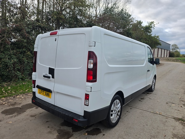 Used Renault Trafic 2017 for sale - 76212151: Photo 7