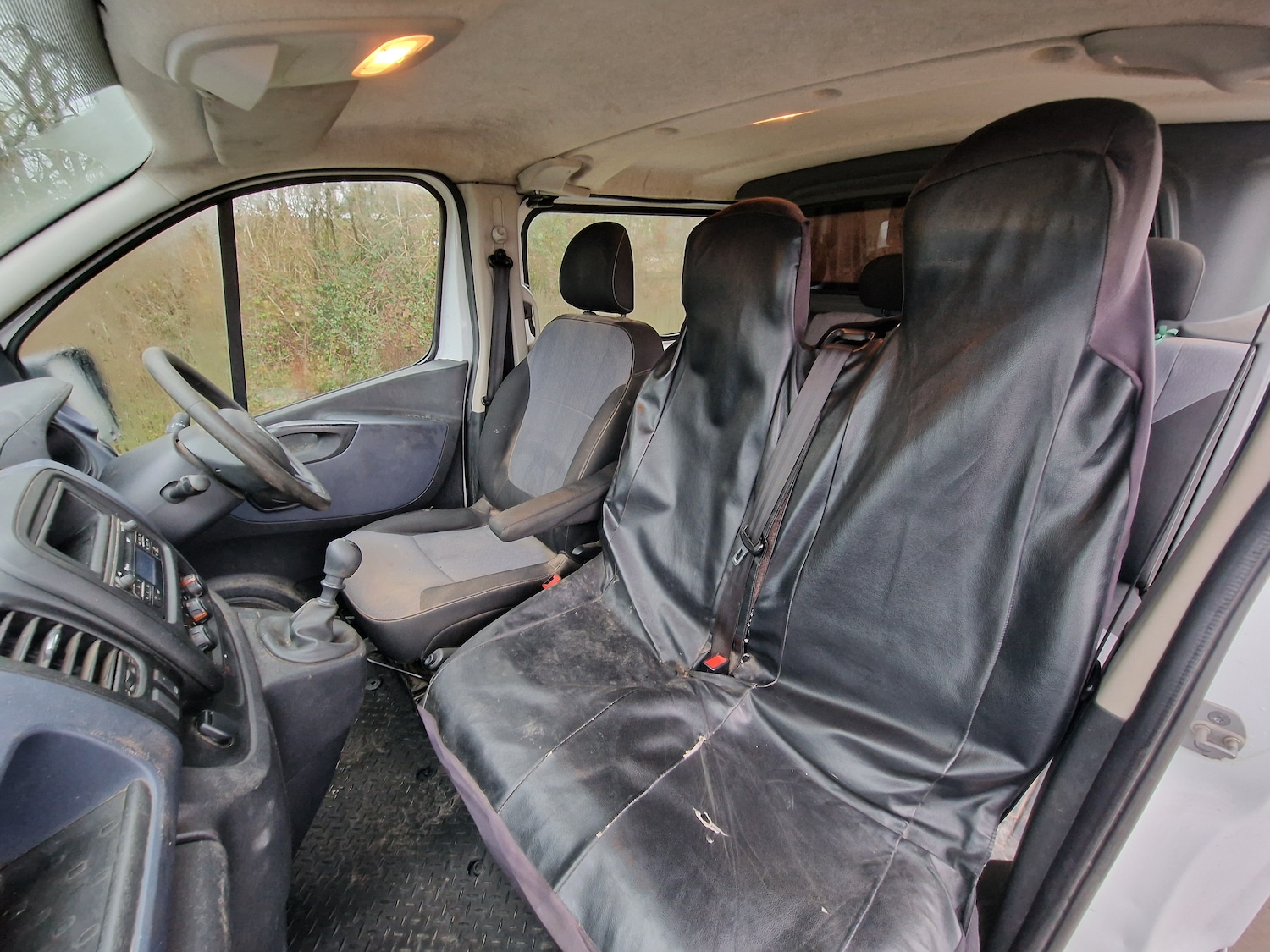 Used Vauxhall Vivaro 2015 for sale - 77210324: Photo 13