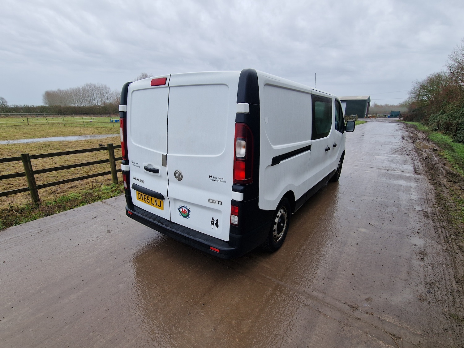 Used Vauxhall Vivaro 2015 for sale - 77210324: Photo 7