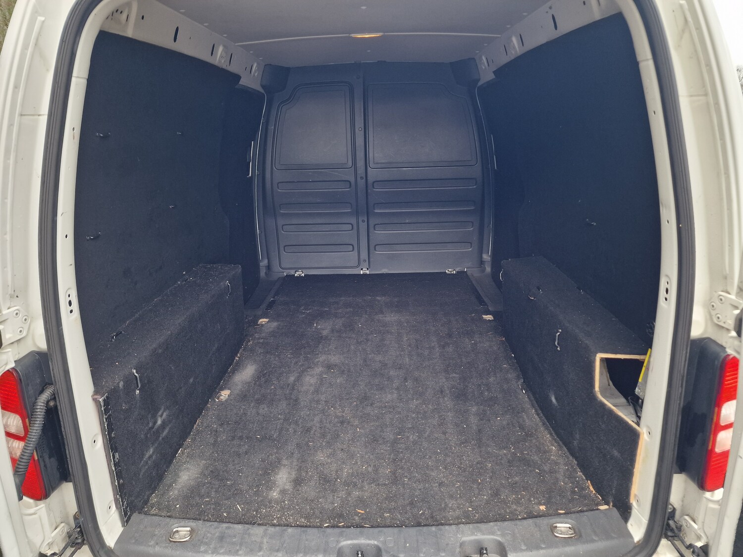 Used Volkswagen Caddy Maxi 2014 for sale - 77529473: Photo 10