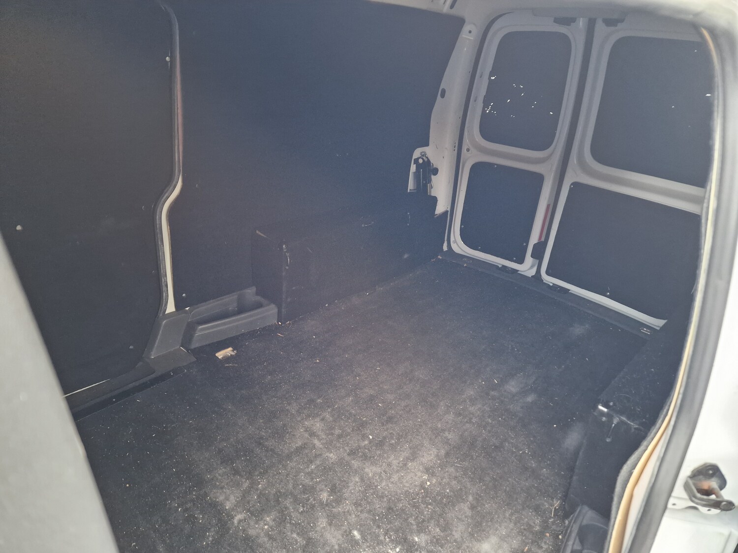 Used Volkswagen Caddy Maxi 2014 for sale - 77529473: Photo 11