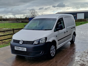 Used Volkswagen Caddy Maxi 2014 for sale - 77529473: Photo