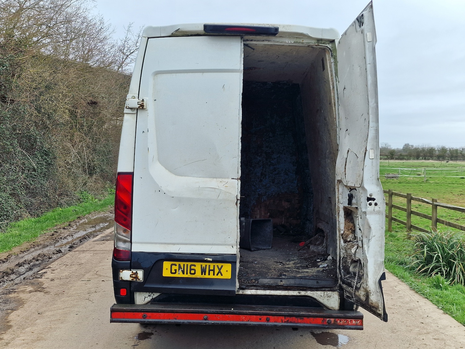 Used Iveco Daily 2016 for sale - 77845435: Photo 6