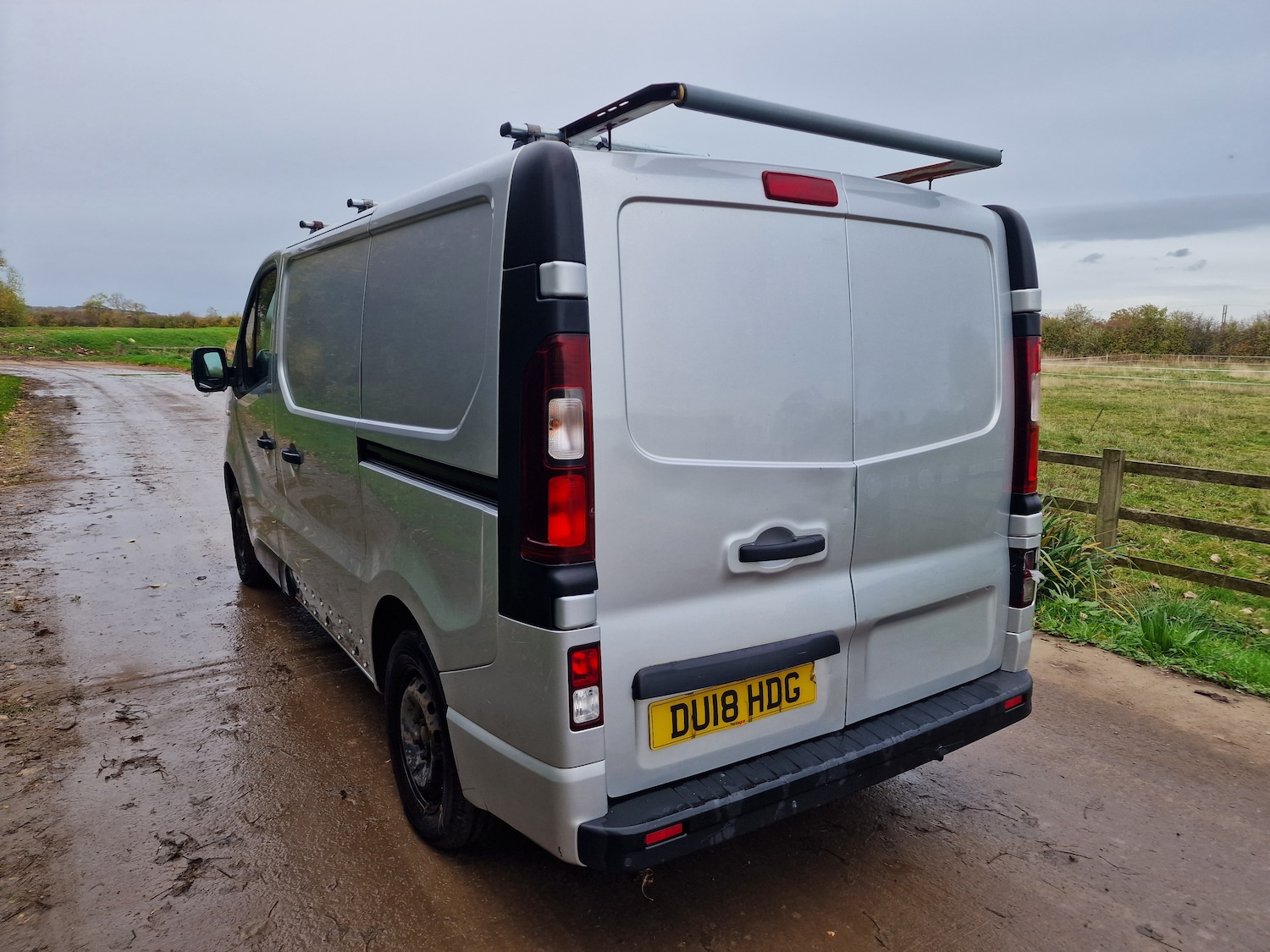 Used Vauxhall Vivaro 2018 for sale - 76455609: Photo 8