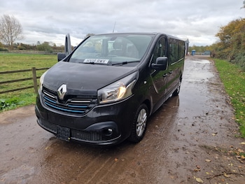 Used Renault Trafic 2018 for sale - 76455608: Photo
