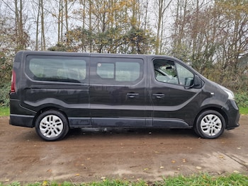 Used Renault Trafic 2018 for sale - 76455608: Photo