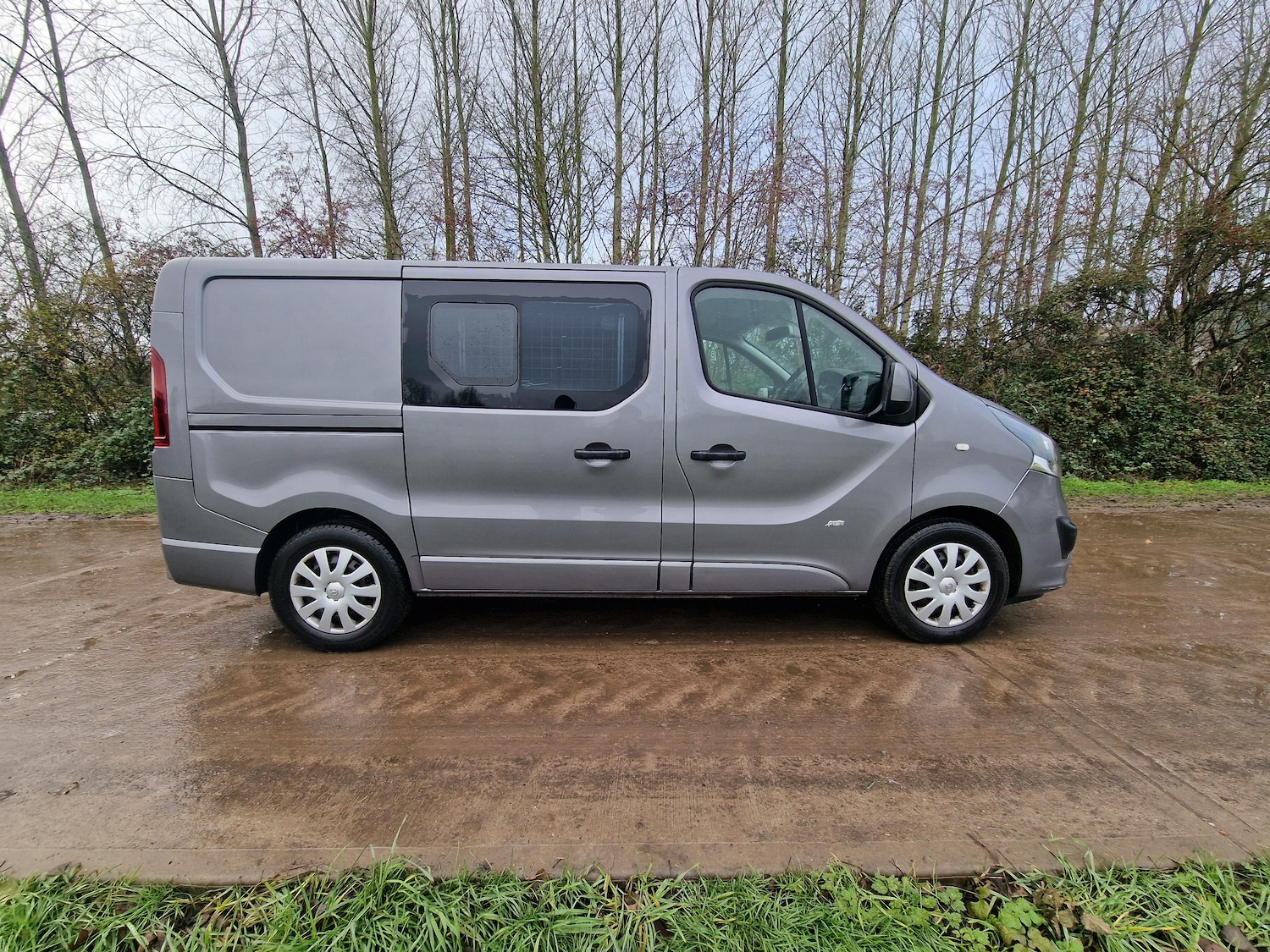 Used Vauxhall Vivaro 2017 for sale - 77529478: Photo 4