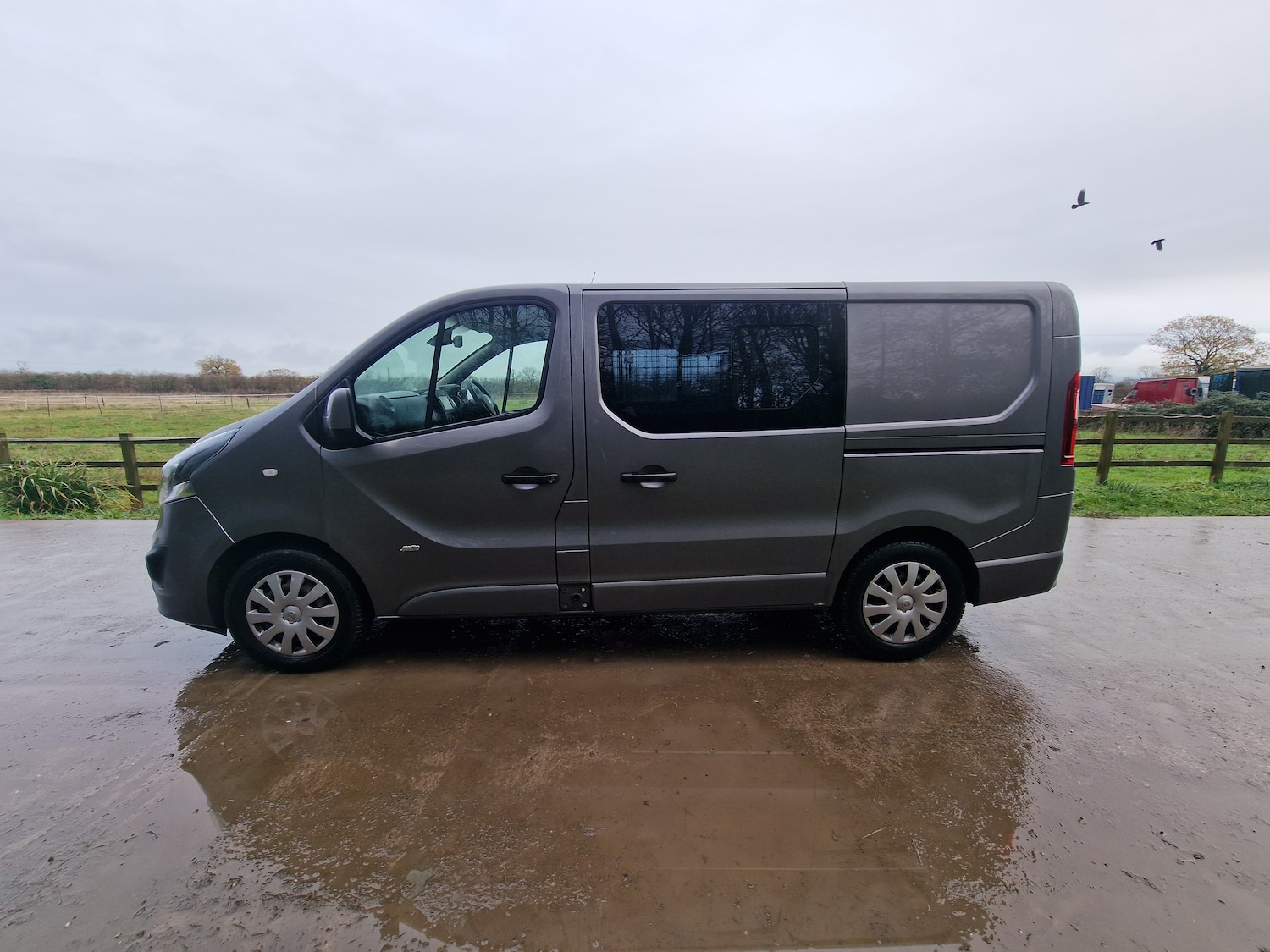 Used Vauxhall Vivaro 2017 for sale - 77529478: Photo 9