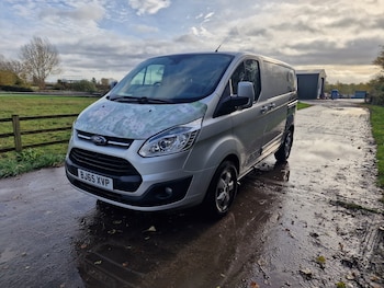 Used Ford Transit Custom 2015 for sale - 76455610: Photo
