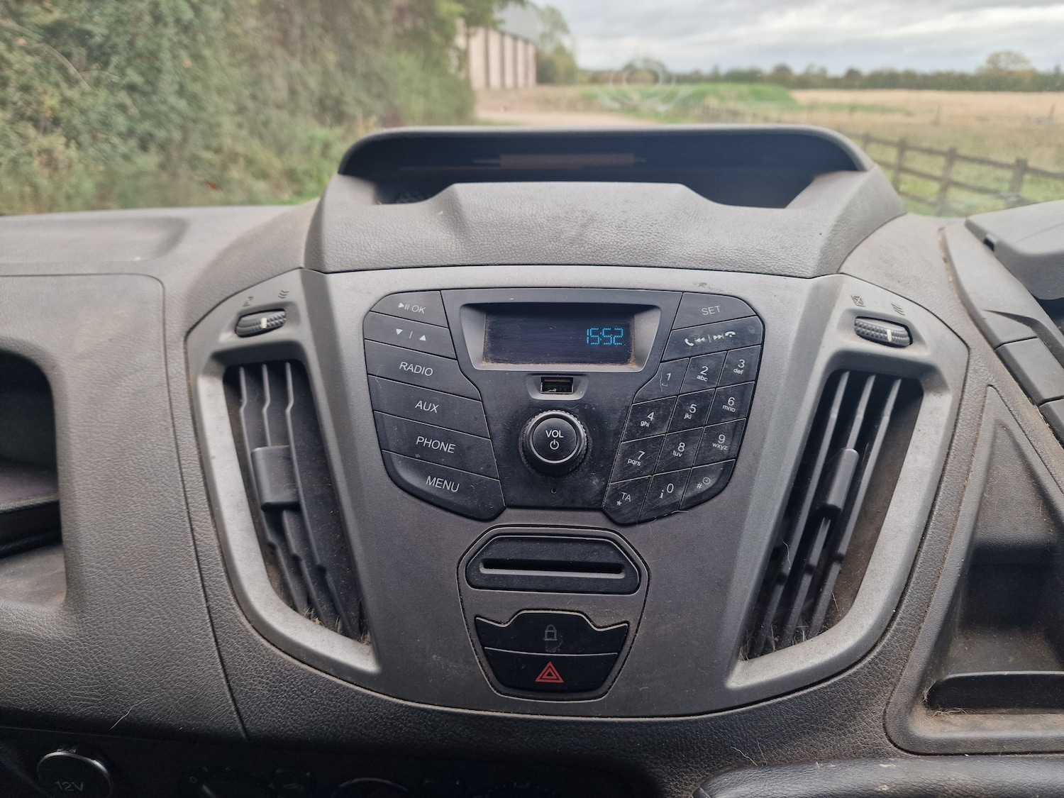 Used Ford Transit Custom 2015 for sale - 76198580: Photo 17