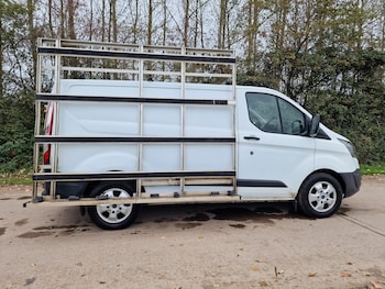 Used Ford Transit Custom 2015 for sale - 76198580: Photo