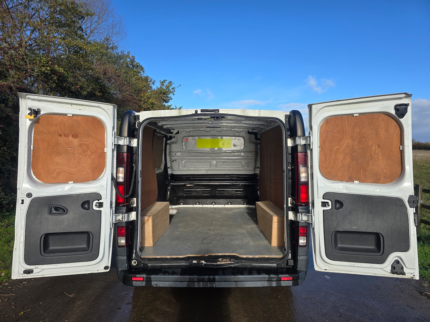 Used Vauxhall Vivaro 2014 for sale - 76565115: Photo 6