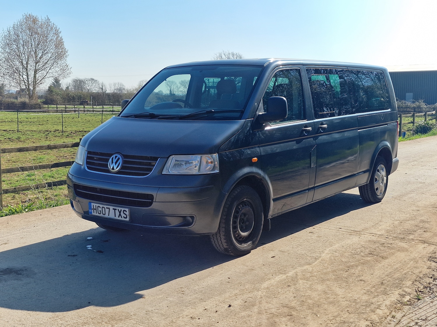 Used Volkswagen Transporter Shuttle 2007 for sale - 77968830: Photo 2