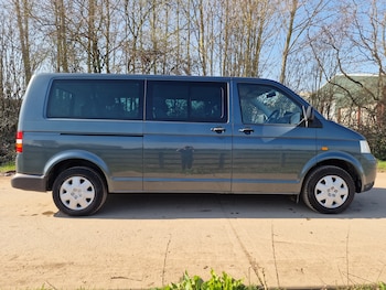 Used Volkswagen Transporter Shuttle 2007 for sale - 77968830: Photo