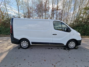 Used Renault Trafic 2017 for sale - 79684865: Photo