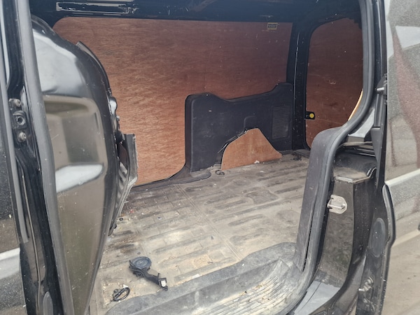 Used Ford Transit Connect 2018 for sale - 76198583: Photo 13