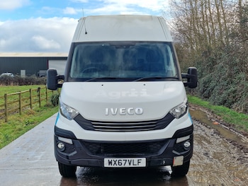 Used Iveco Daily 2017 for sale - 77571171: Photo