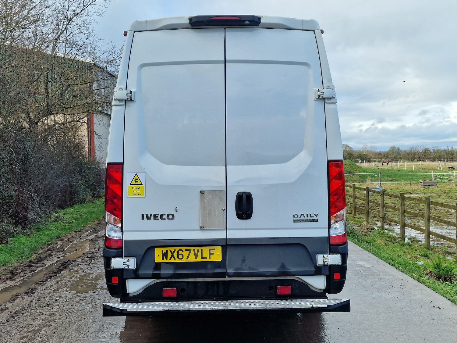 Used Iveco Daily 2017 for sale - 77571171: Photo 6