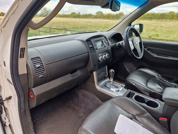 Used Nissan Navara 2014 for sale - 76265740: Photo 12
