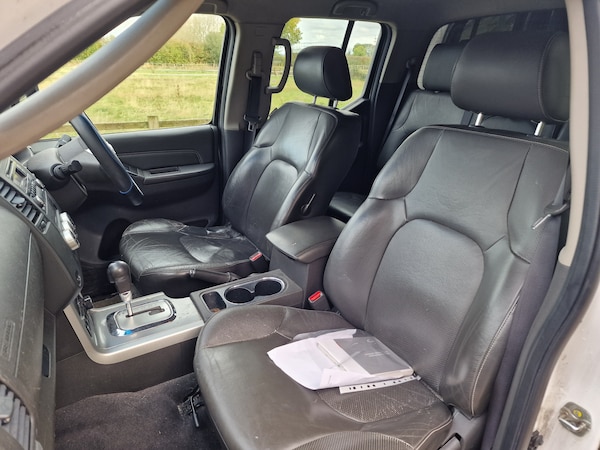 Used Nissan Navara 2014 for sale - 76265740: Photo 14