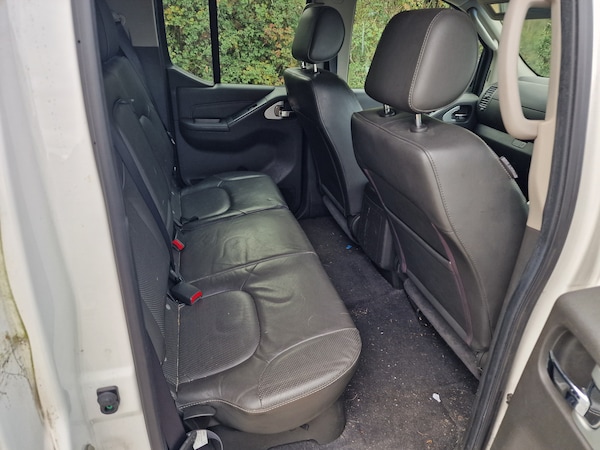 Used Nissan Navara 2014 for sale - 76265740: Photo 19