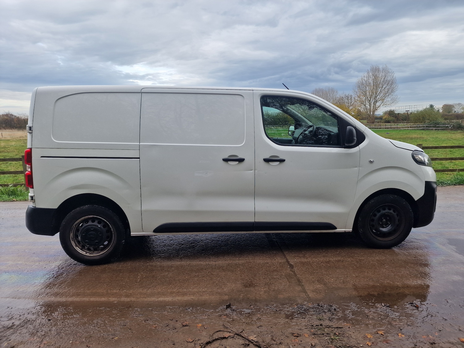 Used Vauxhall Vivaro 2021 for sale - 76482839: Photo 4