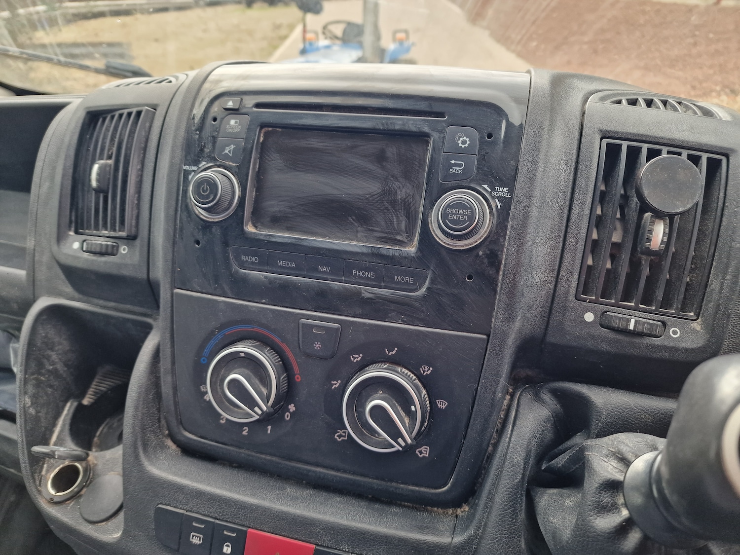 Used Peugeot Boxer 2018 for sale - 77707365: Photo 11