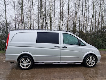 Used Mercedes-Benz Vito 2010 for sale - 77250793: Photo