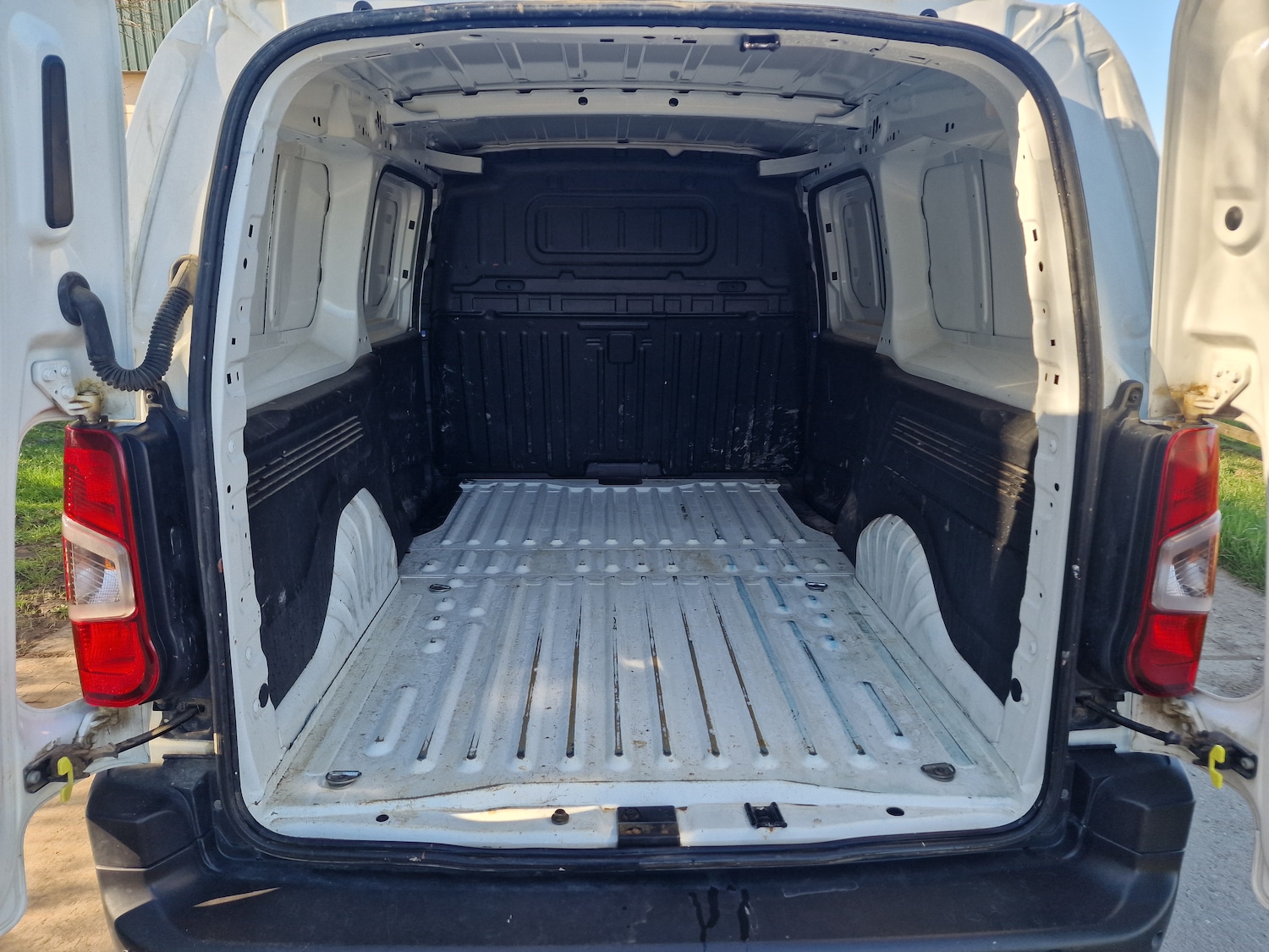 Used Vauxhall Combo 2021 for sale - 77931231: Photo 20