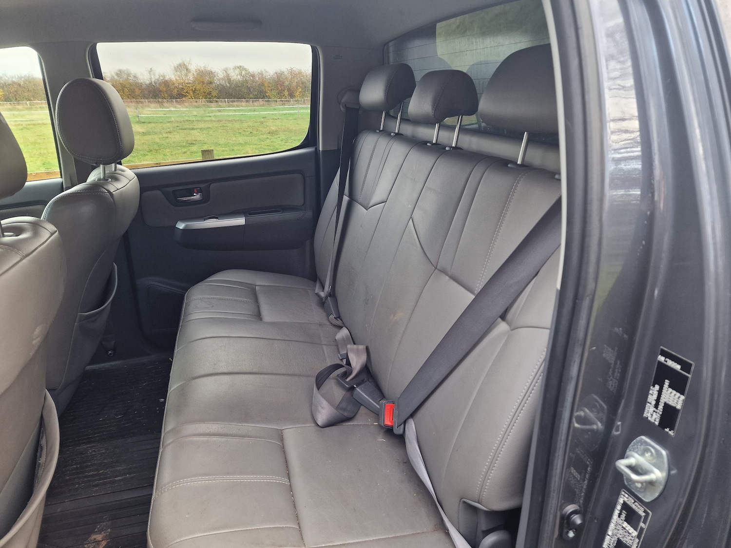 Used Toyota Hilux 2012 for sale - 76517597: Photo 13