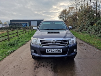 Used Toyota Hilux 2012 for sale - 76517597: Photo