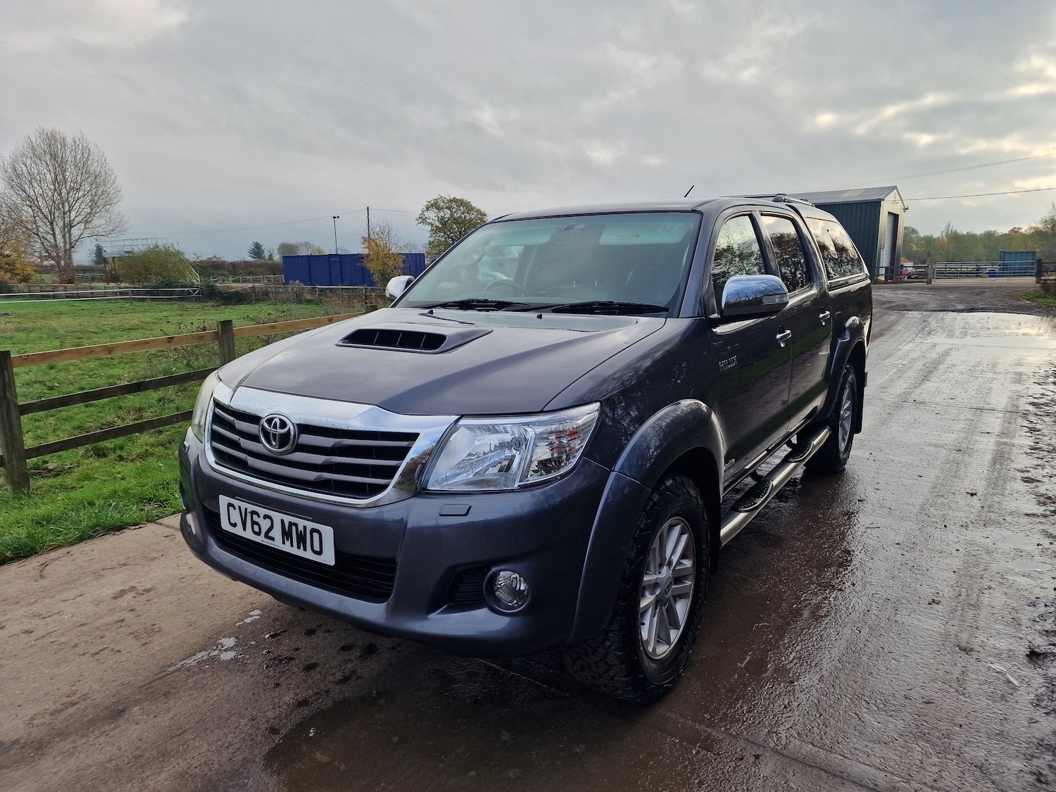 Used Toyota Hilux 2012 for sale - 76517597: Photo 3