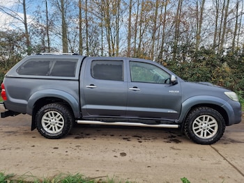Used Toyota Hilux 2012 for sale - 76517597: Photo