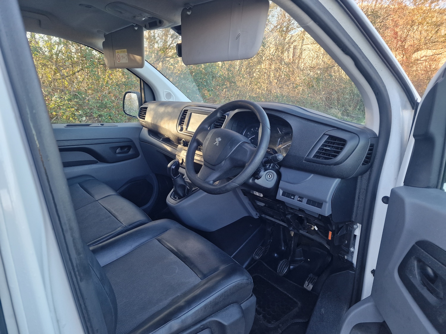 Used Peugeot Expert 2018 for sale - 76696261: Photo 10