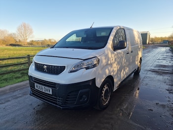 Used Peugeot Expert 2018 for sale - 76696261: Photo