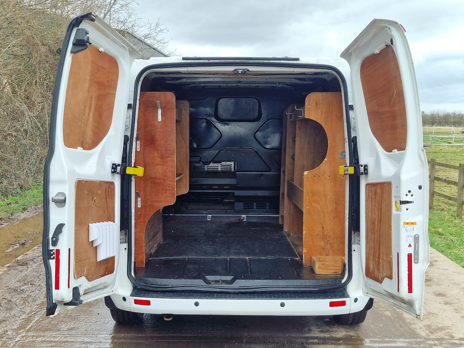 Used Ford Transit Custom 2014 for sale - 77675763: Photo 7