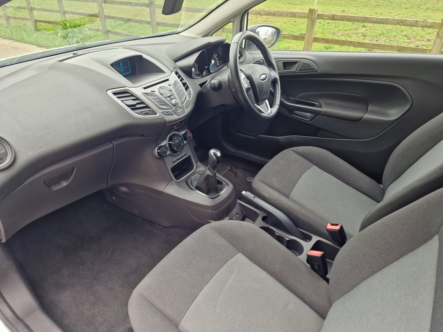 Used Ford Fiesta 2015 for sale - 78179991: Photo 13