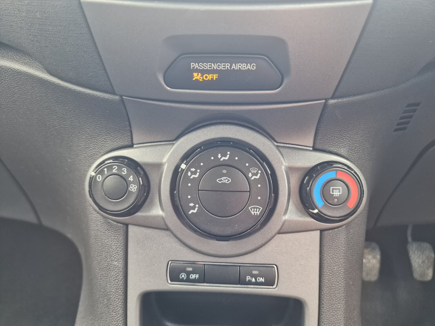 Used Ford Fiesta 2015 for sale - 78179991: Photo 16