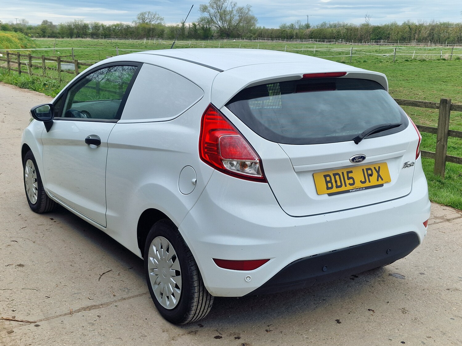 Used Ford Fiesta 2015 for sale - 78179991: Photo 7