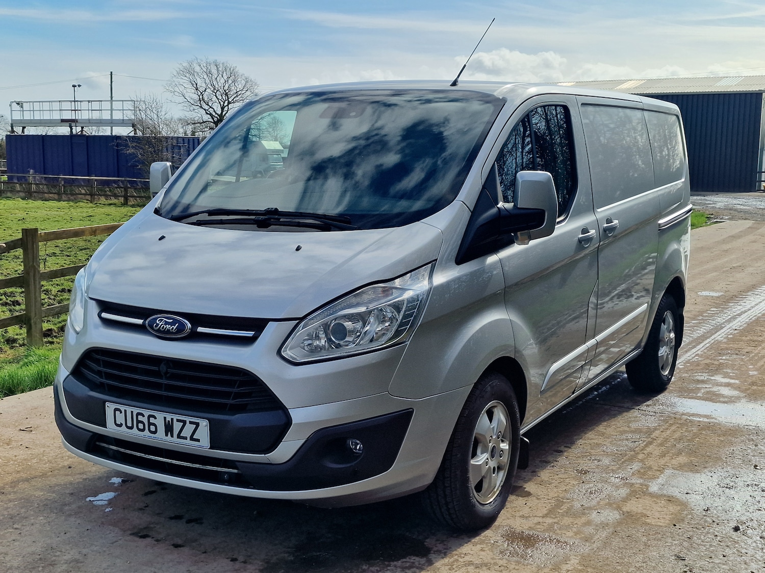 Used Ford Transit Custom 2017 for sale - 77872337: Photo 3