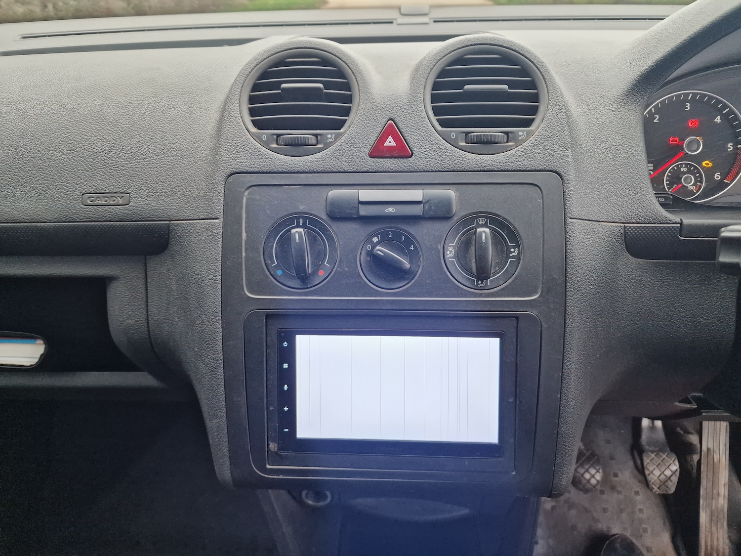 Used Volkswagen Caddy 2014 for sale - 77789492: Photo 12