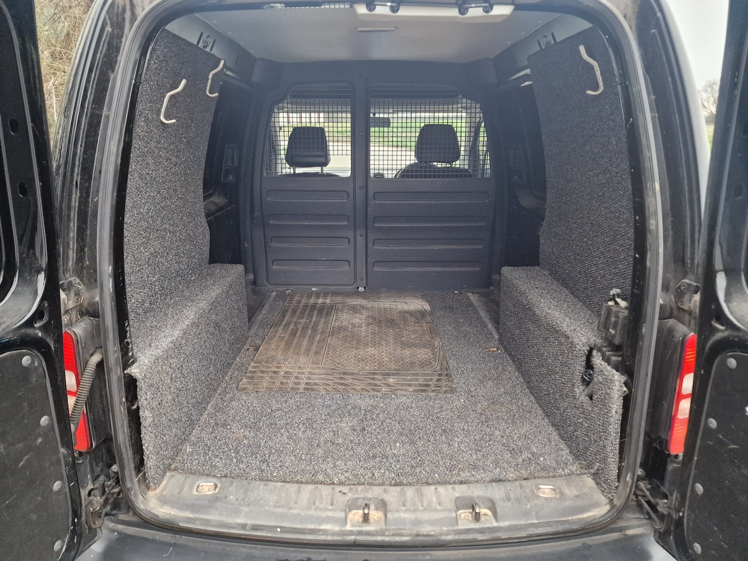 Used Volkswagen Caddy 2014 for sale - 77789492: Photo 18